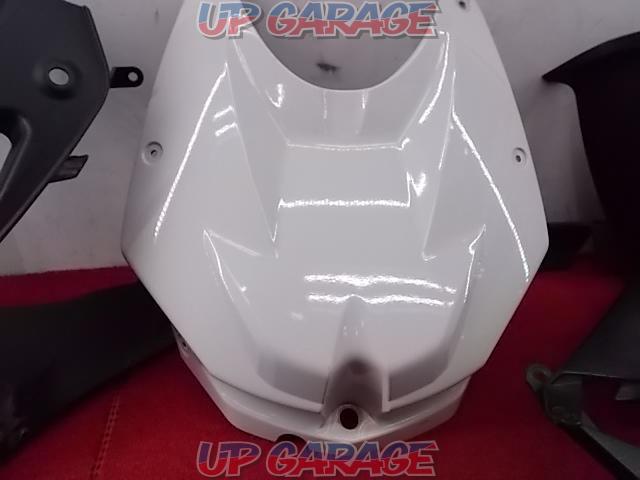 BMW
S1000RR (2009)
Exterior set such as inner panel-05