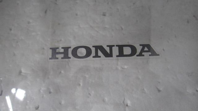 Honda genuine
VFR 800 ('14)
Genuine screen
T09191-04