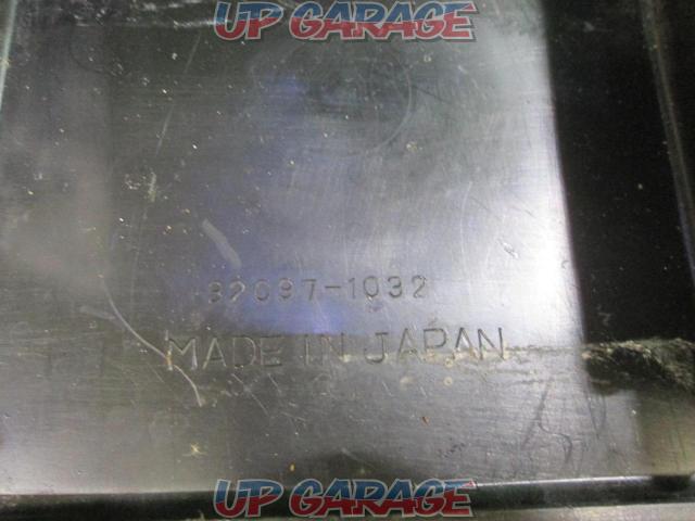 KAWASAKI (Kawasaki)
AR50 genuine battery case cover
(32097-1032)-08