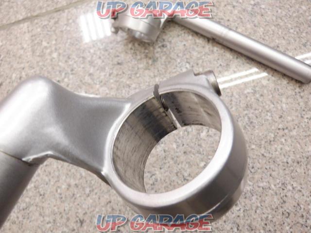 HONDA
CBR1100X
Genuine handle
(U02331)-02
