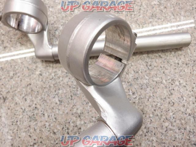 HONDA
CBR1100X
Genuine handle
(U02331)-04