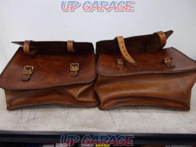 Price Cuts! Manufacturer unknown
Leather side bag
Right and left-05