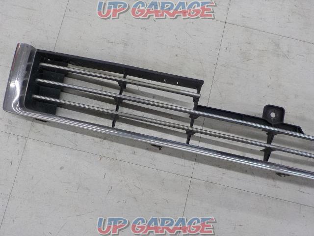 Price reduction! Wakeari NISSAN (Nissan)
Genuine front lower grill
Y50 series fugue-03