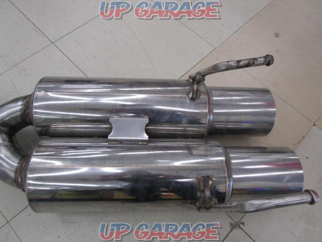 Unknown Manufacturer
Dual-shell type muffler-02