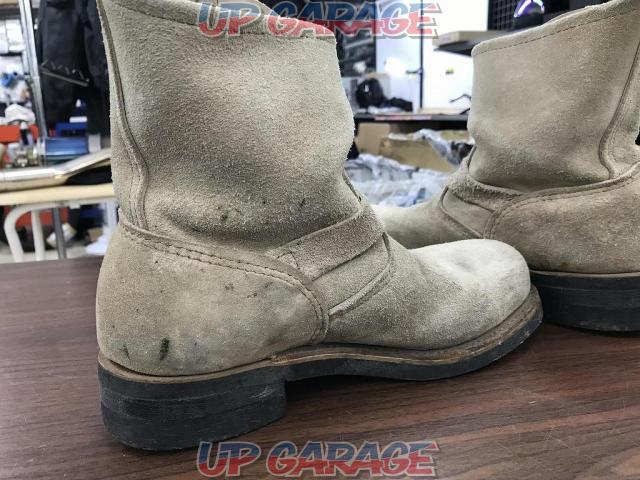CORD
Suede Short Boots
ANSI
Z41
PT 91
US
Eight
1/2-06