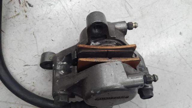  The price cut has closed !! 
YAMAHA
Original rear brake caliper
TRX850-04