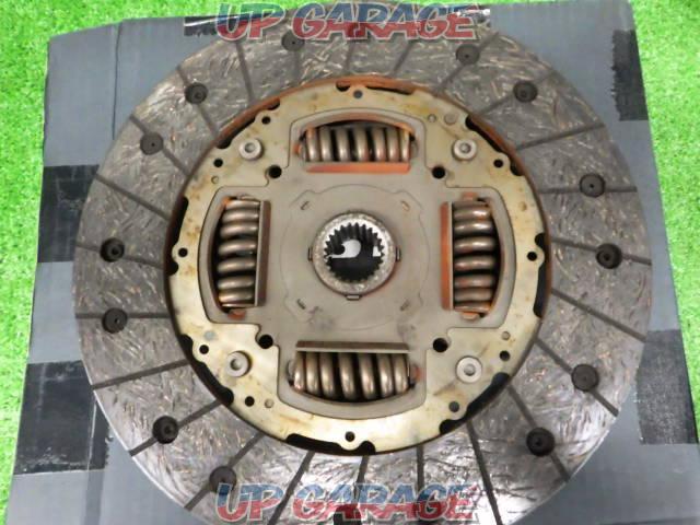 NISMO
Clutch disc
Product number: 30100-RS243-04