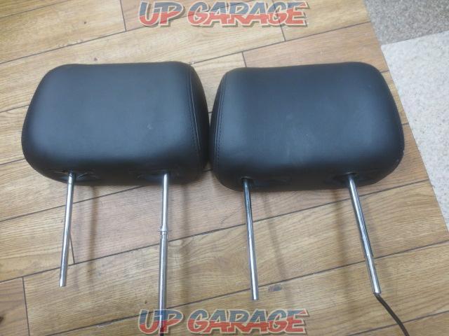 Unknown Manufacturer
Headrest monitor
Right and left-05