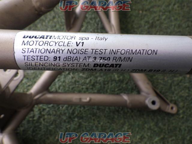 A1 Riders DUCATI
Frame with 900SS documents-05
