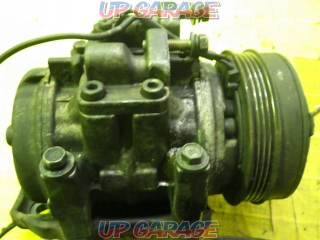 There is a reason Mazda genuine (MAZDA) NA / Roadster
Air conditioning compressor-02