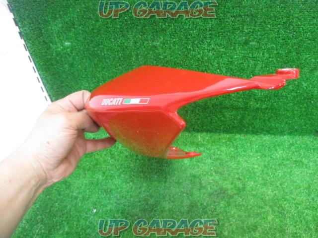 Significant price reduction! DUCATI
899
Panigale
Removed from 2014 (self-reported)
Tail cowl
Left only
Red-04