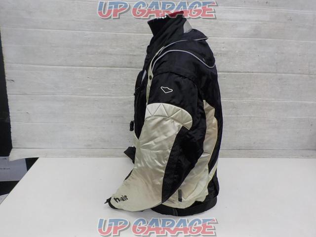 hit-air (hit air)
Airbag mesh jacket
JP-3
Size: JP
L / EU
M / US
M
※ warranty-02