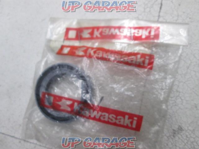 KAWASAKI(カワサキ) シール(オイル) AR125-A5 92049-1069-04