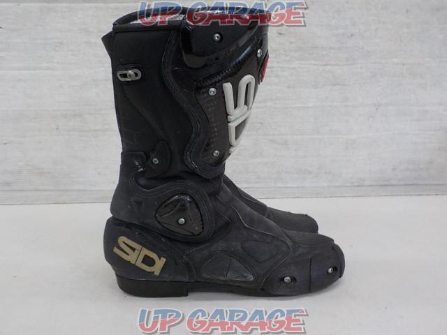 SIDI (Sidi)
Racing boots
Size: 39
※ warranty
Current sales-03