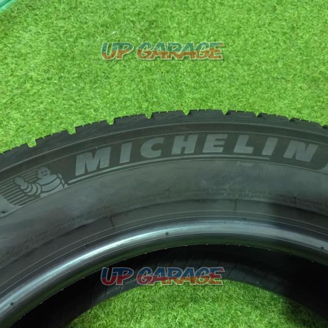 *2F warehouse
Off-season specials
[Four] only tire MICHELIN
X-ICE
SNOW
SUV
255 / 50R19
Manufactured in 2021-07