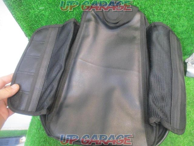 Final price reduction! MOTOWN
NTP35-BK
new tank backpack
Capacity
Approximately 13L-05