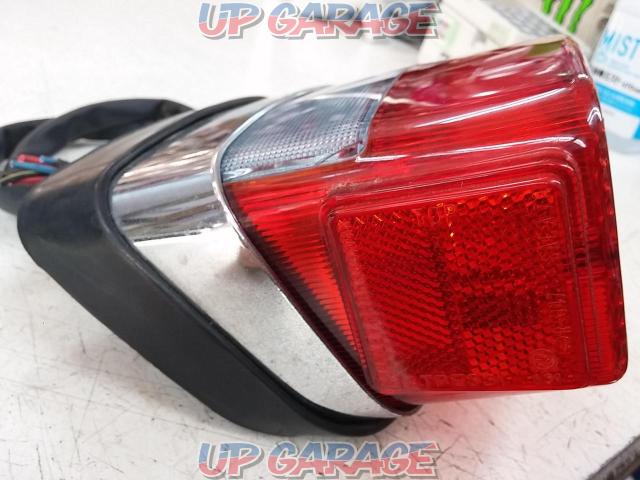 KAWASAKI (Kawasaki)
Genuine tail lamp
Vulcan 400 Classic special price! Significant price reduction from March 2024!-04