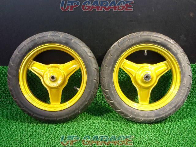 Removed from Passol (year unknown)
Genuine
Wheel Set before and after
(painted in gold)-02