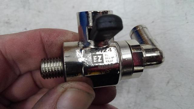 EZ
Oil
Drain
Valve
Removable straight hose end
General Purpose: M12
P1.25-04