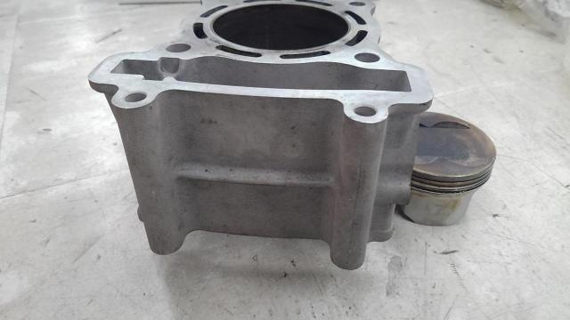  was price cut 
Wakeari
Unknown Manufacturer
63mm bore up cylinder & piston
Majesty S (SG 28J / SG 52J)-02