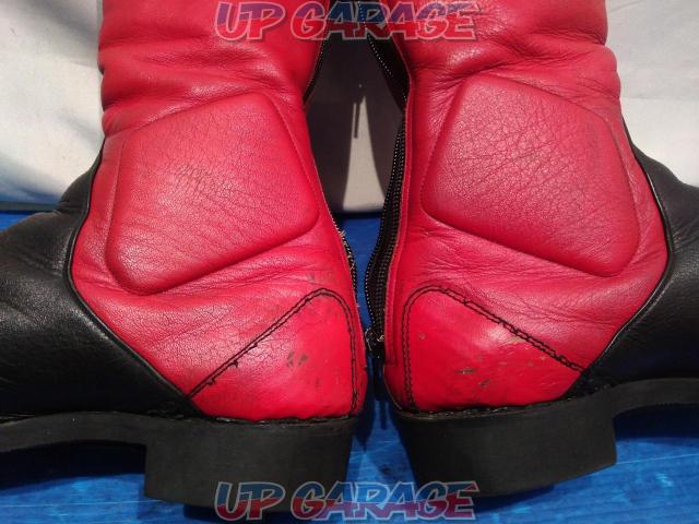 Wake resize: 25.0cm (customer declared size)
Kushitani
Black / Red
Leather boots-03