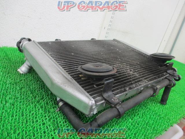  has been price cut 
KAWASAKI
Genuine radiator
ZX12R(02-05)-04