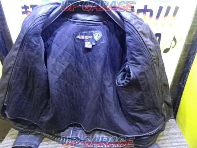 ARLEN
NESS (Allenes)
Leather jacket
[Size L]-04