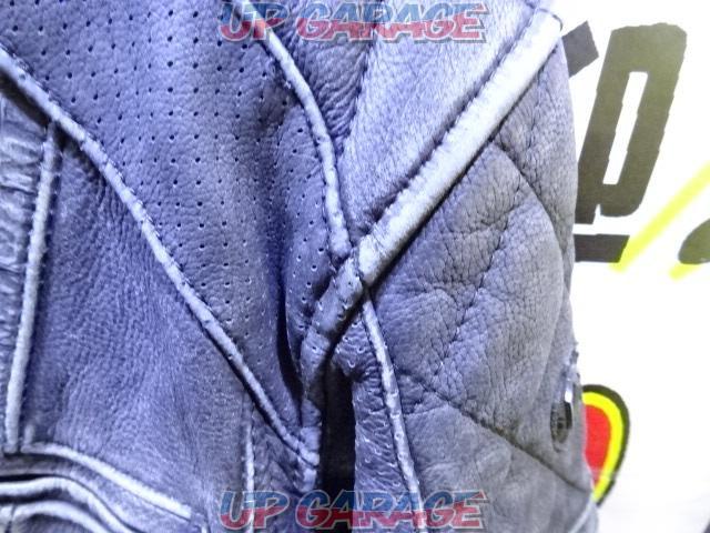 ARLEN
NESS (Allenes)
Leather jacket
[Size L]-08