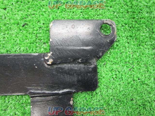  was price cut !!  manufacturer unknown
fender inner brace
One side only-03