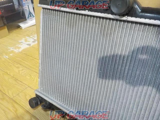 and [it was] price cut manufacturer unknown
Genuine equivalent
Radiator-03