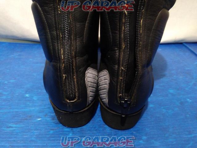 Wakeari
Size unknown
Kushitani
Knee-high boots
black/black logo-06