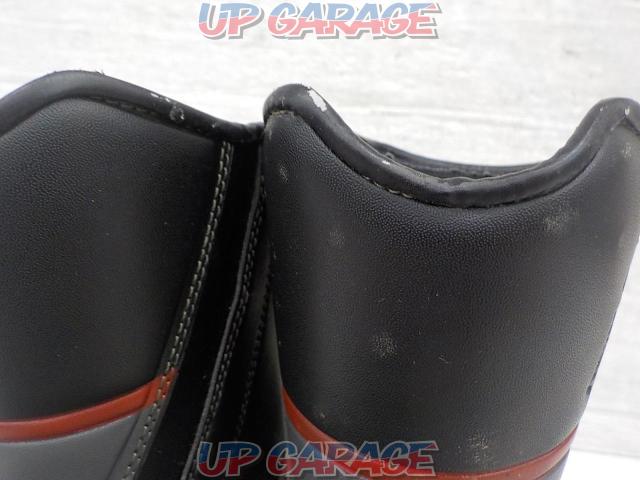  Price Cuts!
REAL
RIDER (realistic rider)
SVZ
Riding boots
R-777
Size: 25.0
※ warranty-09