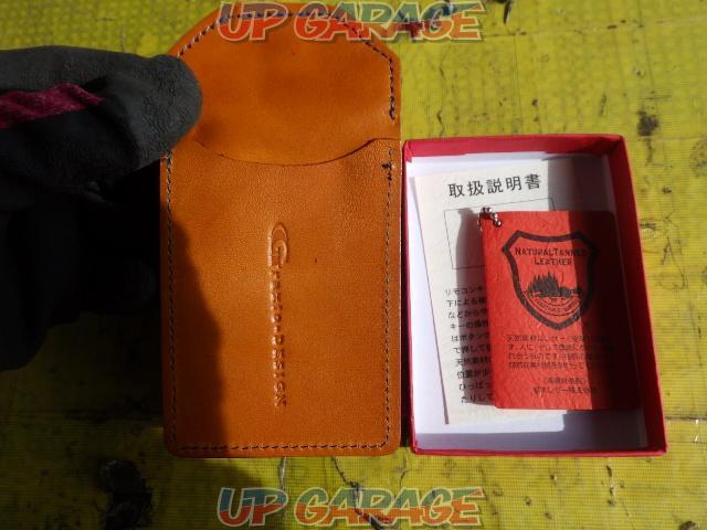 Grazio & Co
Leather smart key case-03