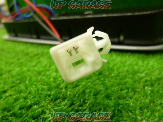 Unknown Manufacturer
LED high-mount stop-06