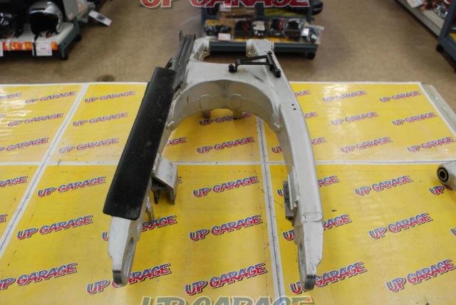 YAMAHA (Yamaha)
Genuine swing arm
WR250R (removed from car in 2007)-04