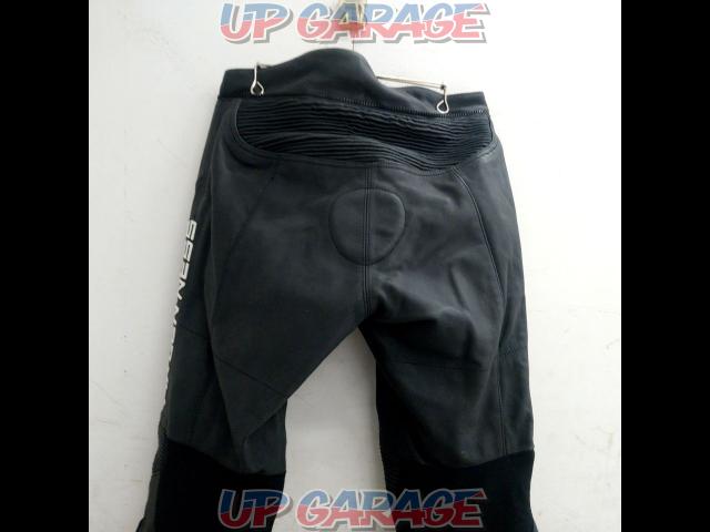 Size: 54
ARLENNESS
Leather pants-05