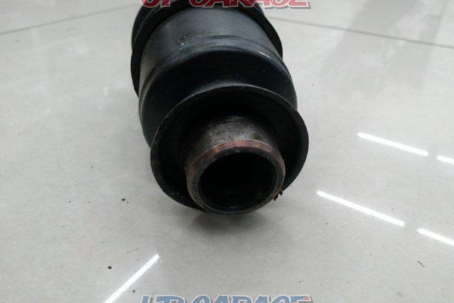 Price reduced!!09
Daihatsu
Mira genuine drive shaft
Front one side only-03
