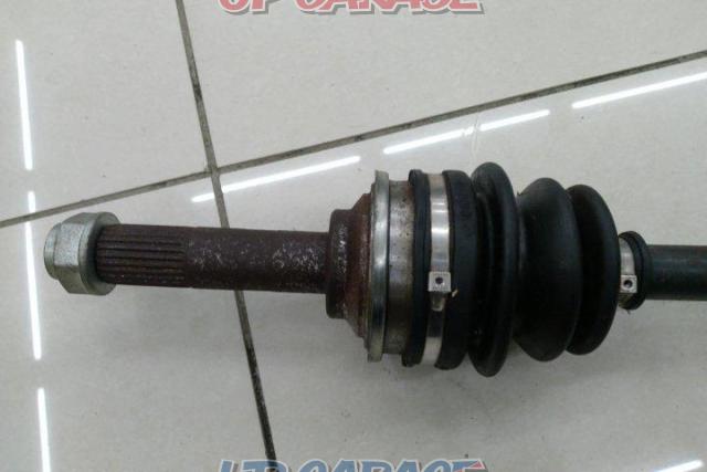 Price reduced!!09
Daihatsu
Mira genuine drive shaft
Front one side only-05