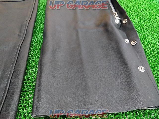 Size M
GENUINE
LEATHER
Leather Chaps
black-03
