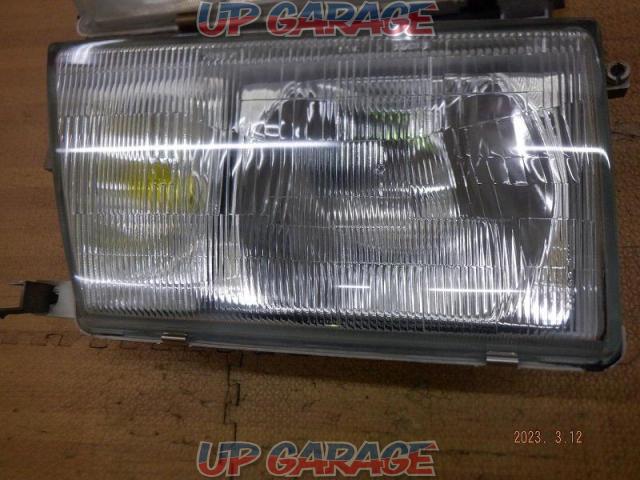 ▲ We lowered prices
▲ Left and right set
Nissan genuine
Headlight-02