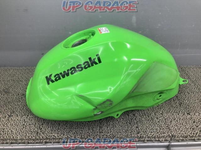 KAWASAKI 純正タンク-01