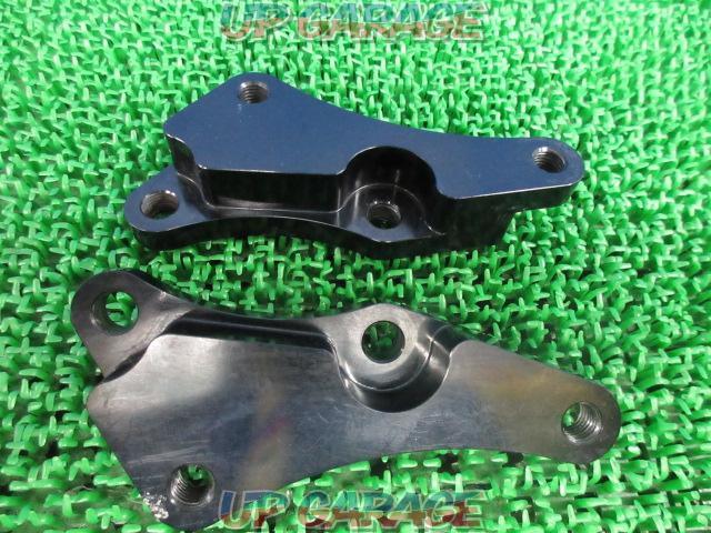  manufacturer unknown
Caliper support for 65mm pitch caliper
Right and left
ZRX1200R / S-02