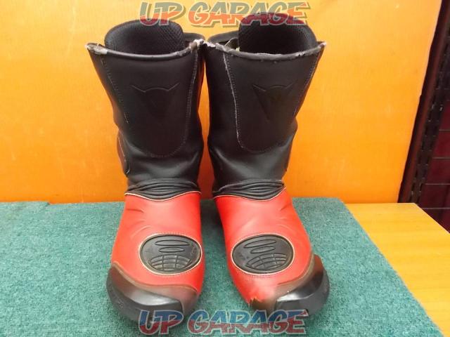 Price reduced! Size: 26.5cmDAINESE
Racing boots
/DAXIAL
CONTROL-02