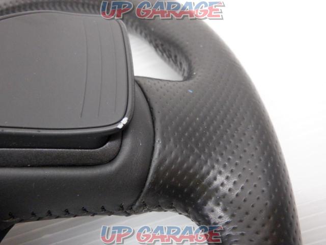 Price cut!! AUDI
Genuine leather steering wheel
AUDI
A4
8E-09