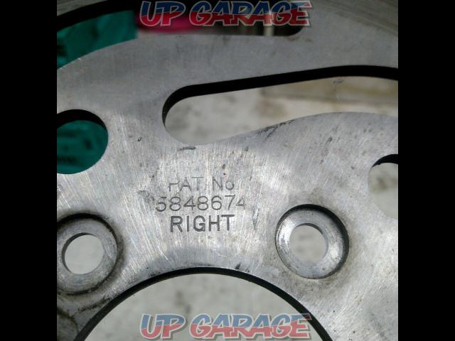 HarleyDavidson
Genuine brake disc right-02