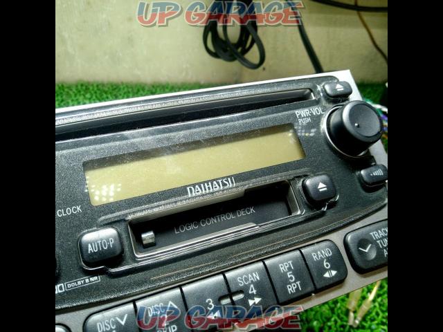 Wakeari
Daihatsu genuine
CD + cassette tuner-04
