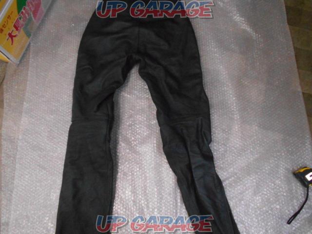 [\\ 6
Rookie discounted from 600-
Leather
Leather pants-08