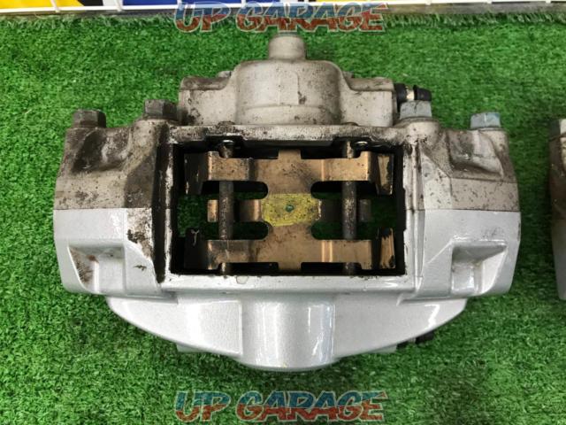 Nissan original (NISSAN)
Rear caliper
Left and right
(Used in Skyline)-02