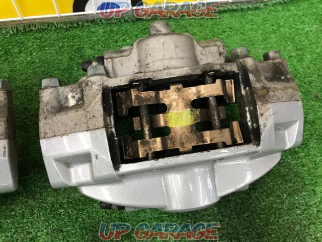 Nissan original (NISSAN)
Rear caliper
Left and right
(Used in Skyline)-03
