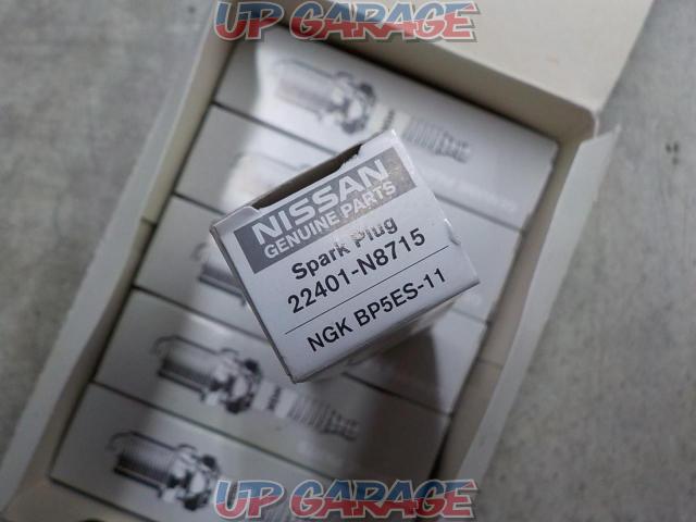 Nissan genuine parts
plug
22401-N8715-05